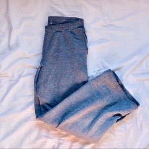 🌻 Grey Champion Sweatpants